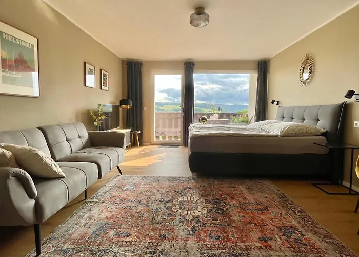 #1 Studioapartment Mit Loreleyblick Direkt An Der Schoensten Etappe Des Rheinsteigs Patersberg